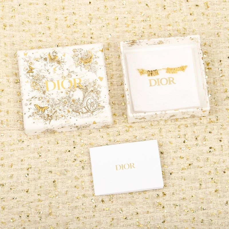 Christian Dior Earrings FreshLook 235640