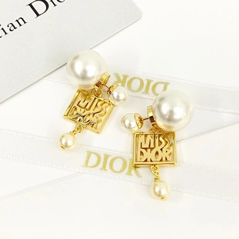 Christian Dior Earrings EasyCare 235589