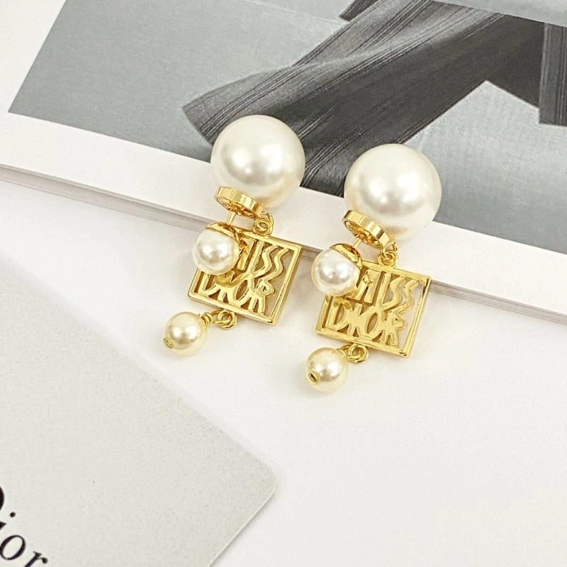 Christian Dior Earrings EasyCare 235589