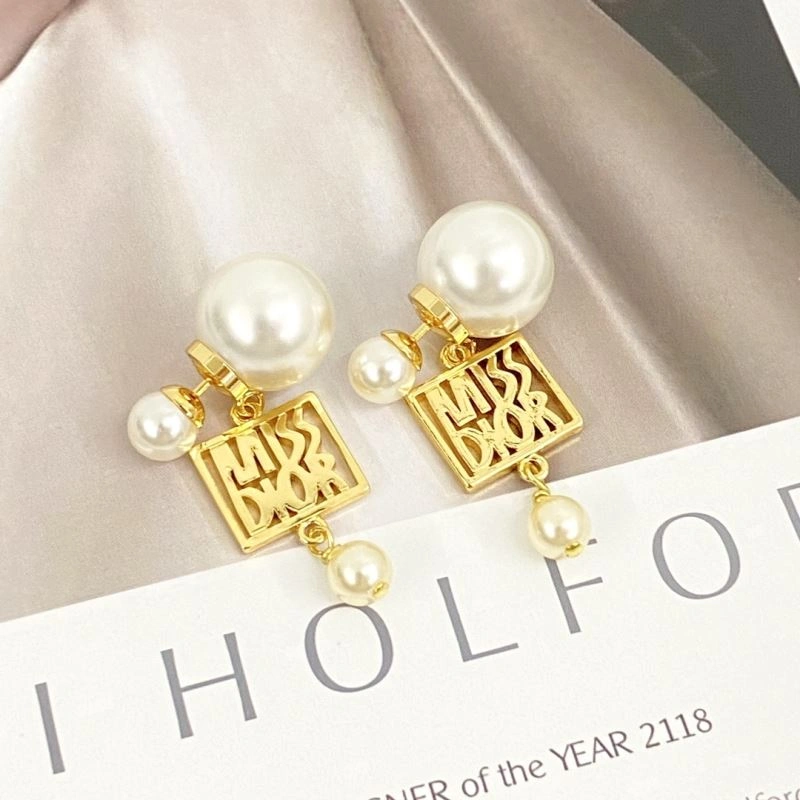 Christian Dior Earrings EasyCare 235589