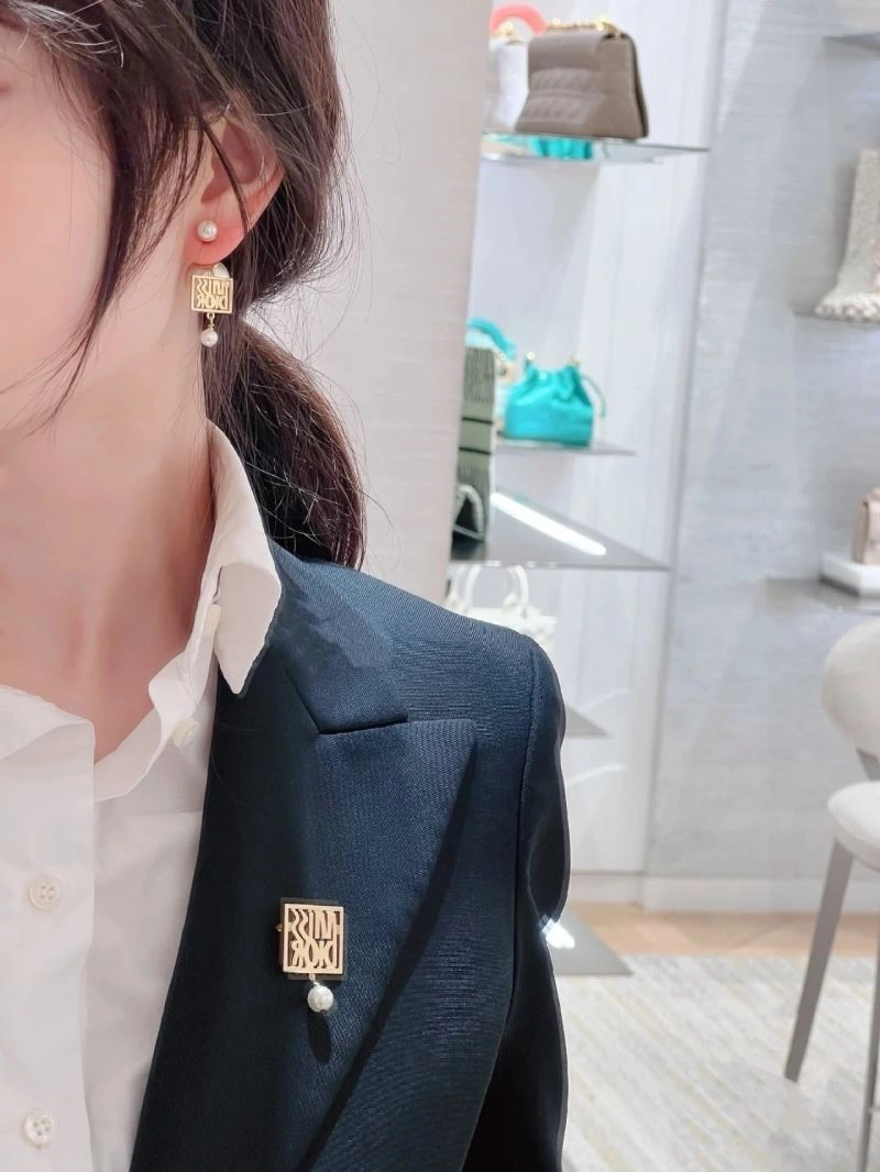 Christian Dior Earrings EasyCare 235589