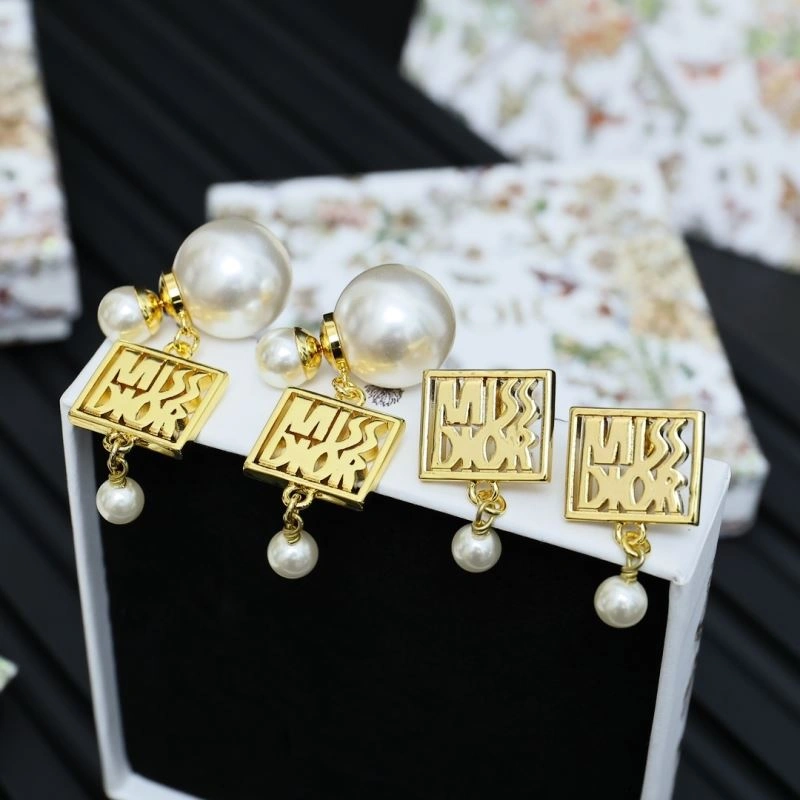 Christian Dior Earrings Sustainable 235566