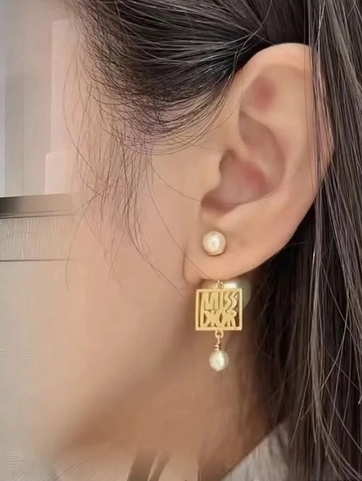 Christian Dior Earrings Sustainable 235566
