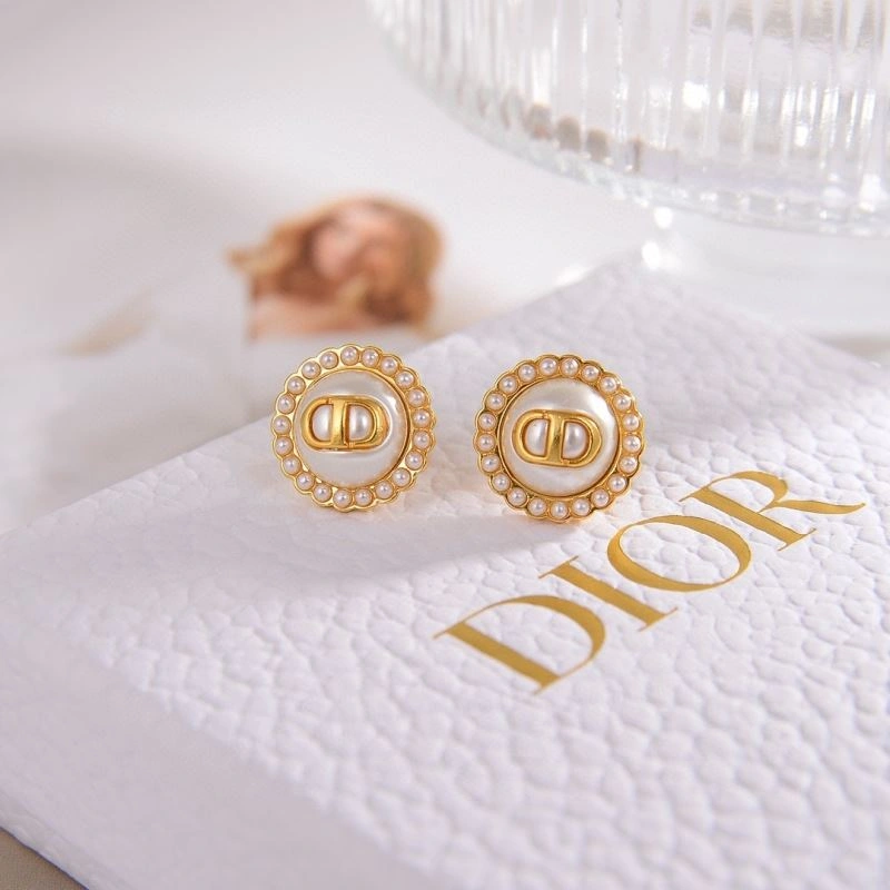 Christian Dior Earrings Versatile 235558