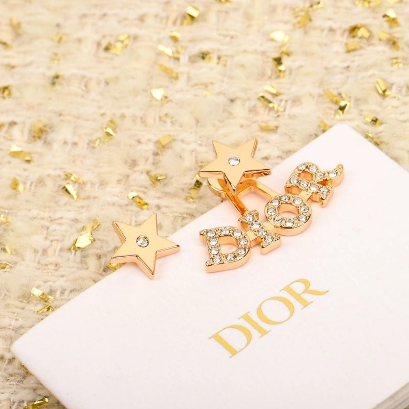 Soft Christian Dior Earrings 235554