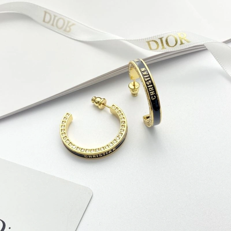 Sustainable Christian Dior Earrings 235556