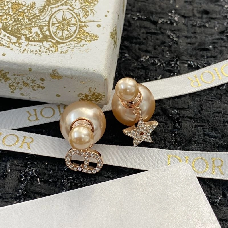 Christian Dior Earrings OnTrend 235551