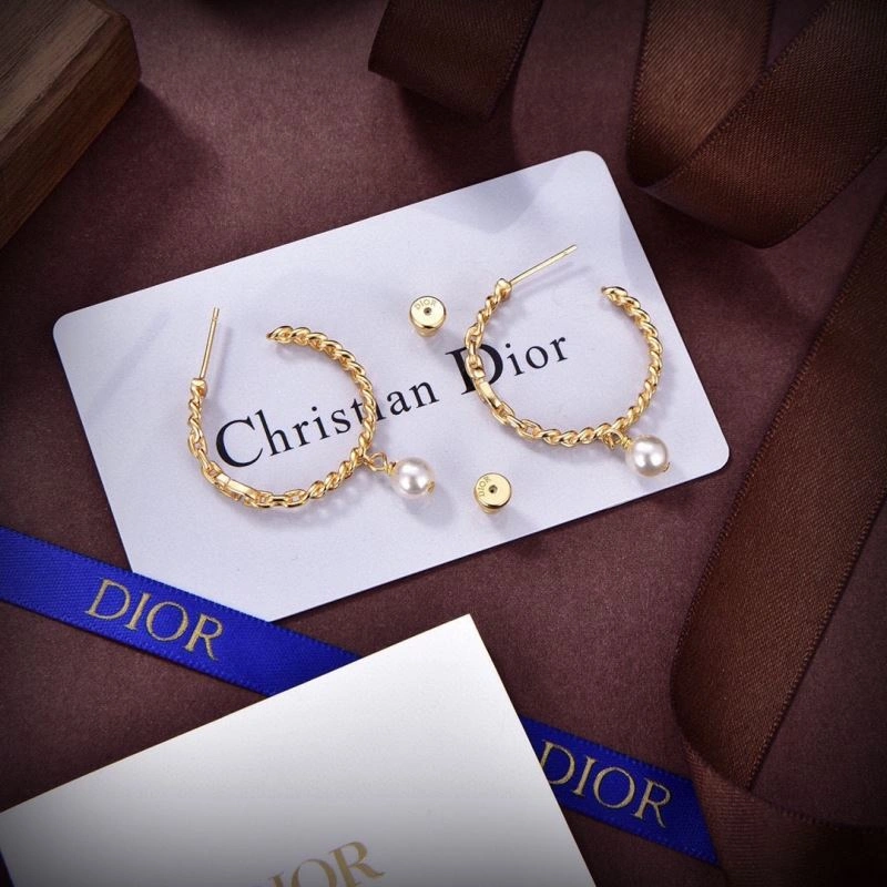 Bright Christian Dior Earrings 235536