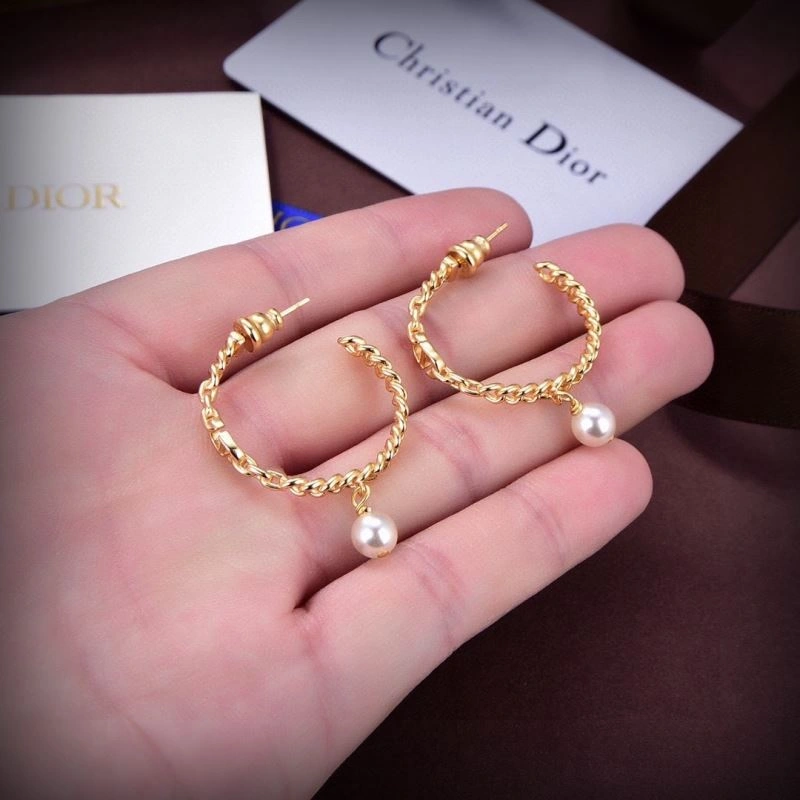 Bright Christian Dior Earrings 235536