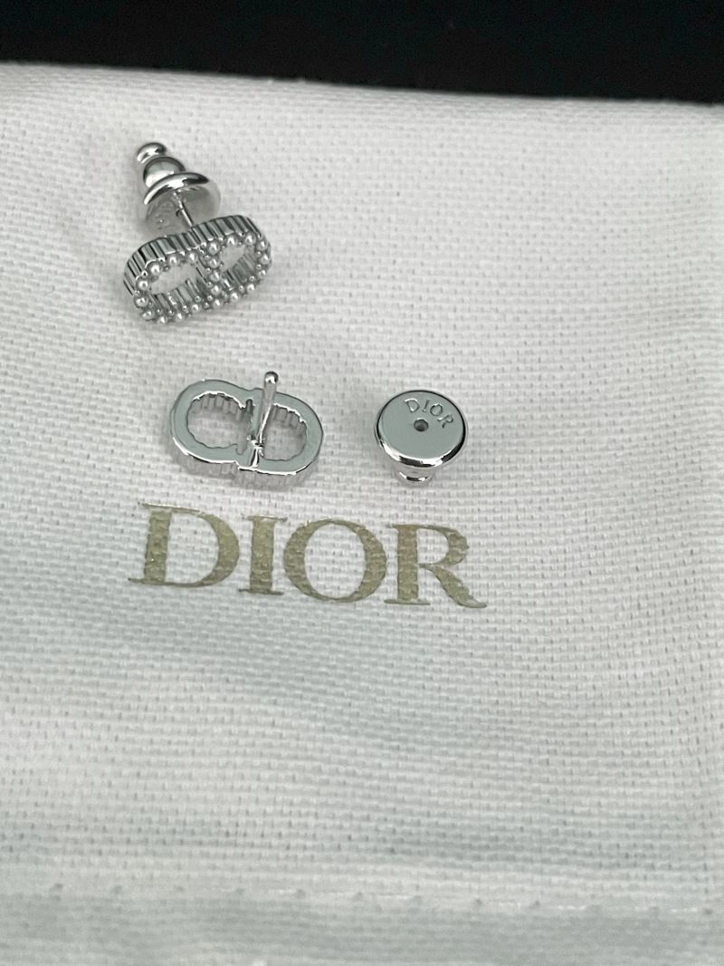Youthful Christian Dior Earrings 235555