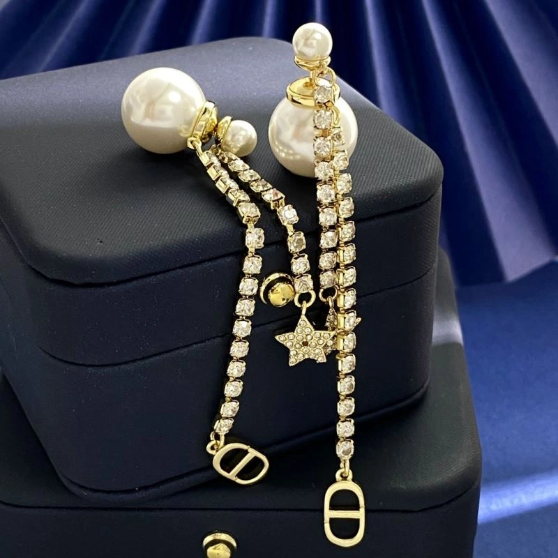 Bright Christian Dior Earrings 235578
