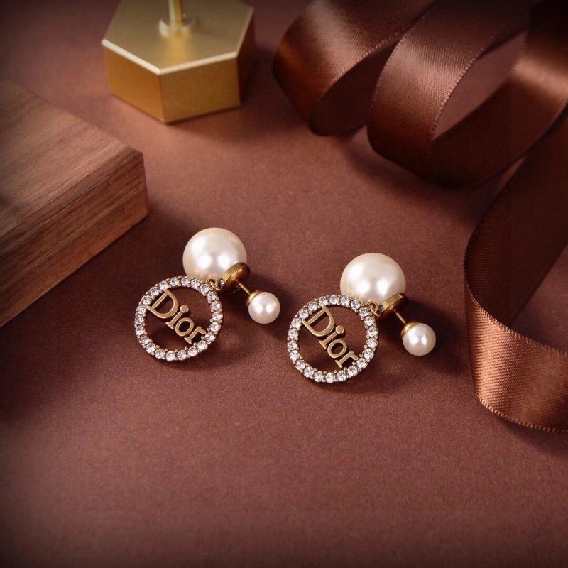 Christian Dior Earrings Sophisticated 235323