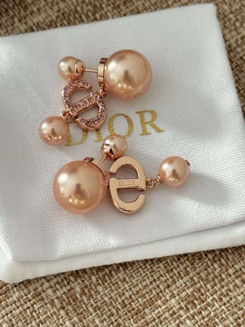 Christian Dior Earrings UrbanStyle 235330