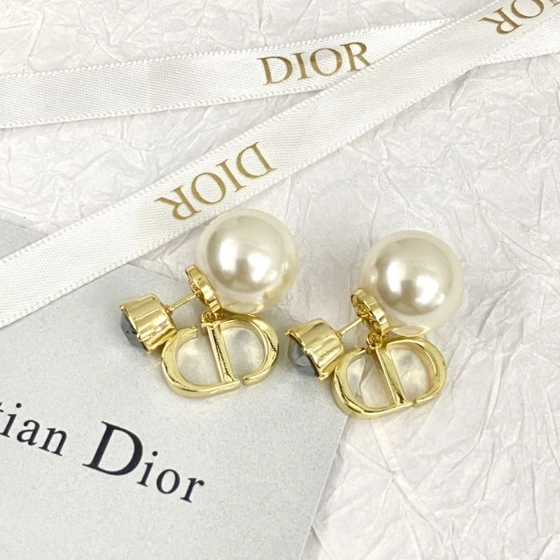 Christian Dior Earrings OnTrend 235326