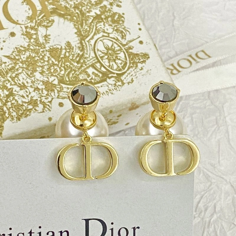 Christian Dior Earrings OnTrend 235326