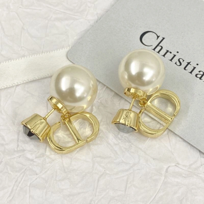 Christian Dior Earrings OnTrend 235326
