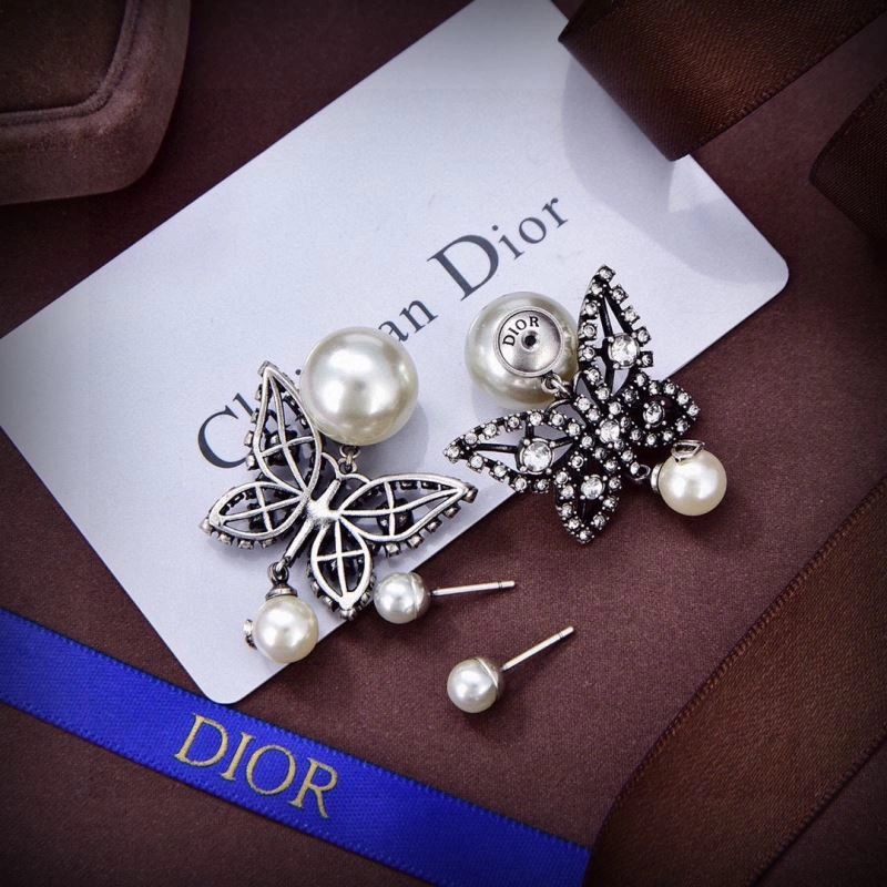 Christian Dior Earrings Lightweight 235316