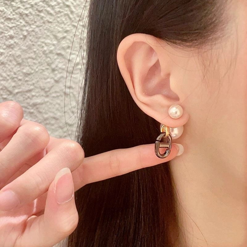 Christian Dior Earrings RelaxedFit 235311