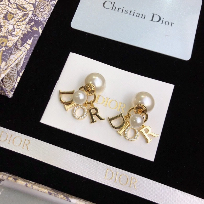 Christian Dior Earrings Reliable 235293