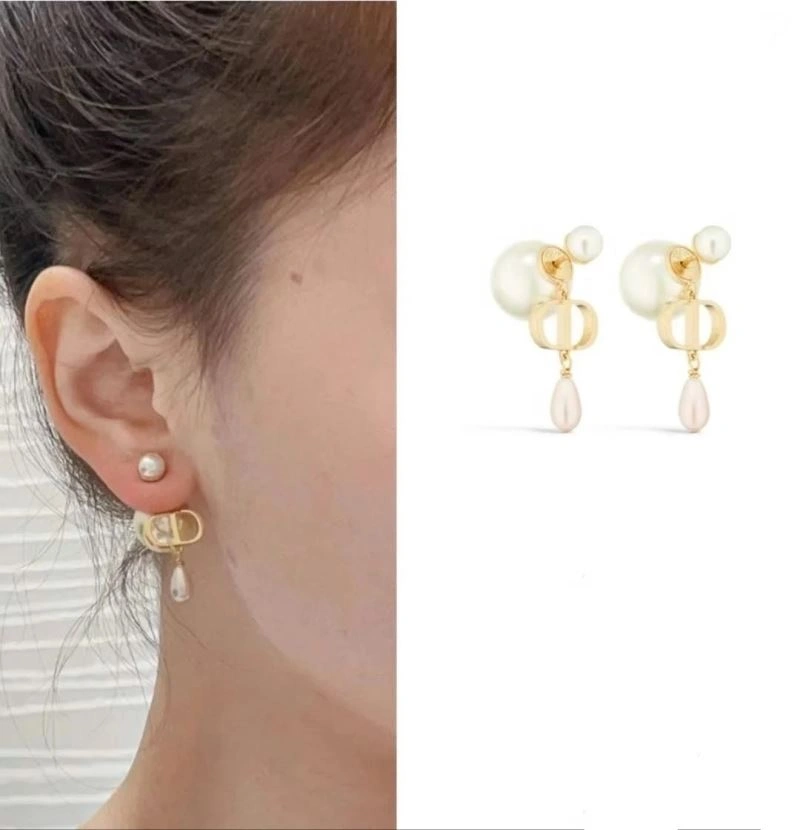 Christian Dior Earrings DailyWear 235292