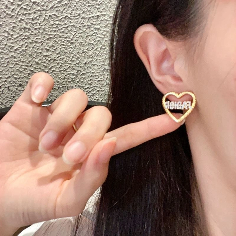 Christian Dior Earrings SmartChoice 235288