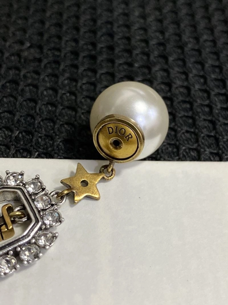 Christian Dior Earrings Refined 235286