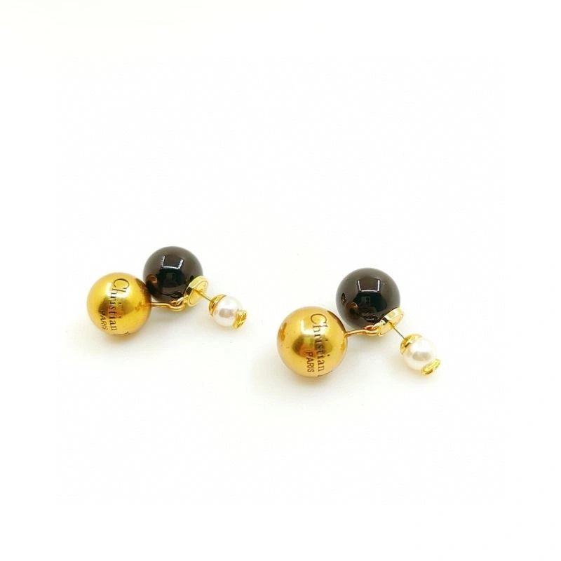 Comfortable Christian Dior Earrings 235266