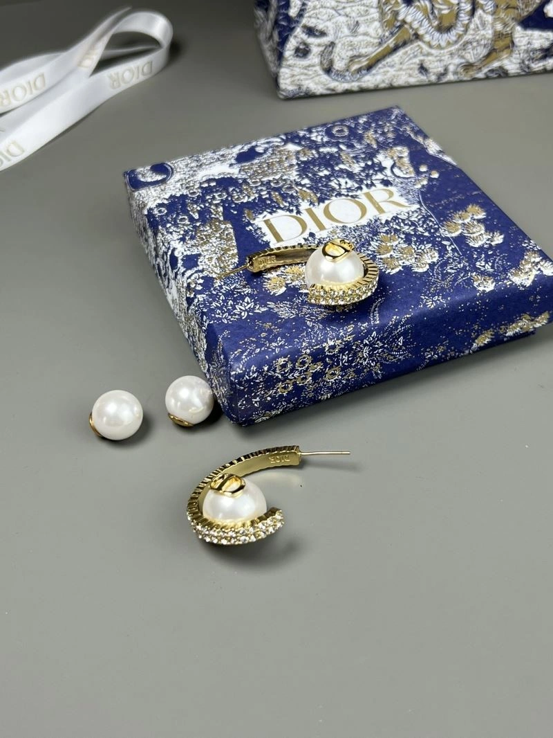 Christian Dior Earrings Casual 235054