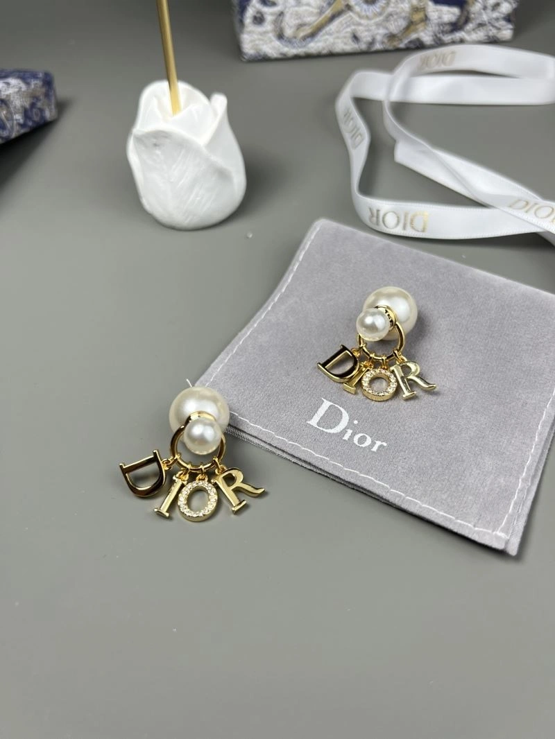 Christian Dior Earrings Refined 235124