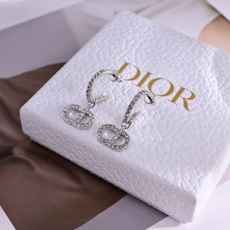Christian Dior Earrings GoodFit 235052