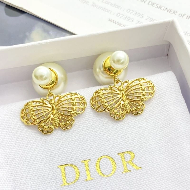 Christian Dior Earrings Sophisticated 235038