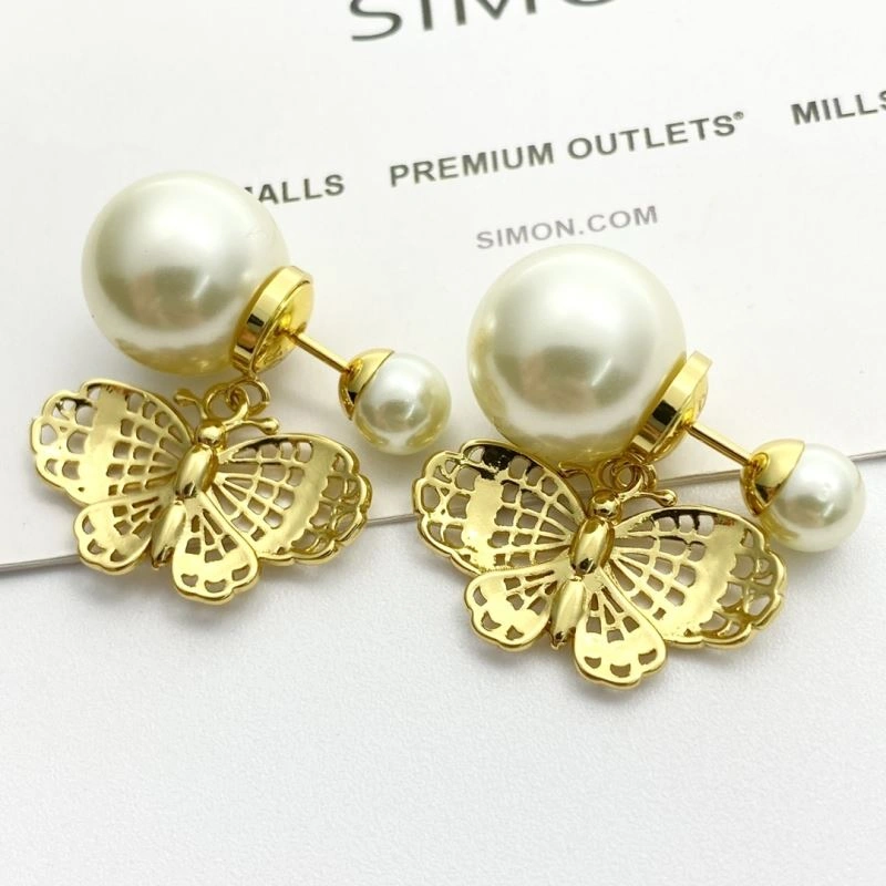 Christian Dior Earrings Sophisticated 235038