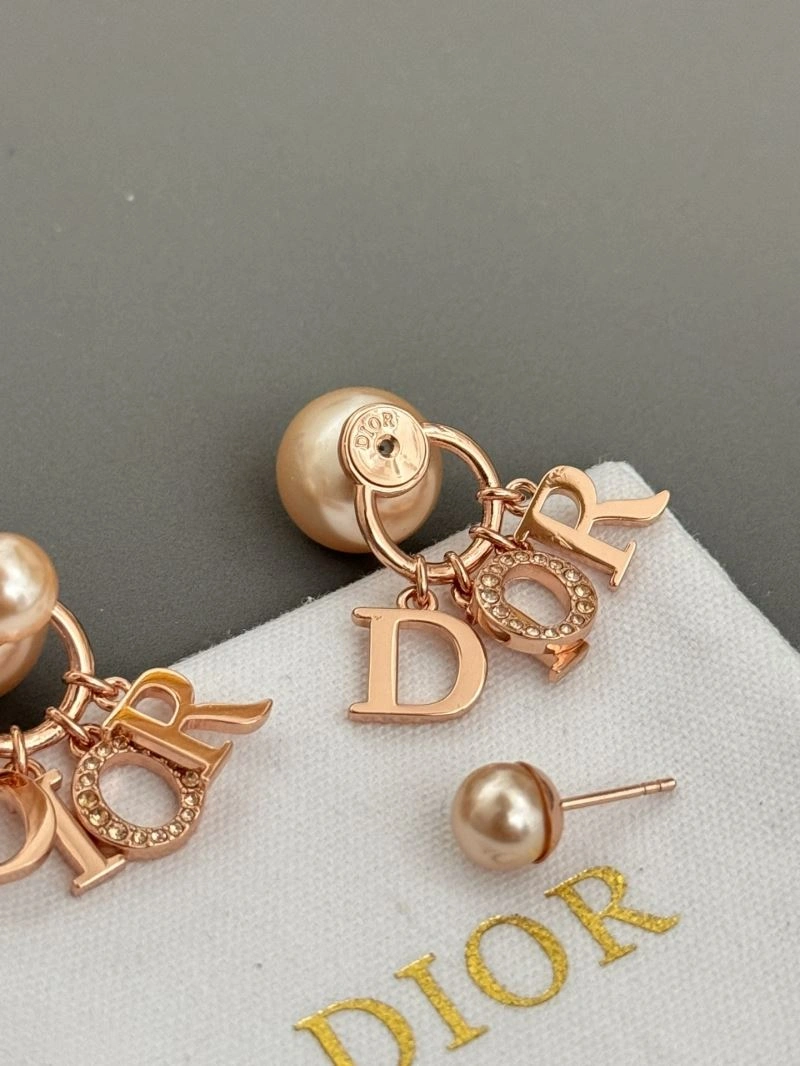 Durable Christian Dior Earrings 235034