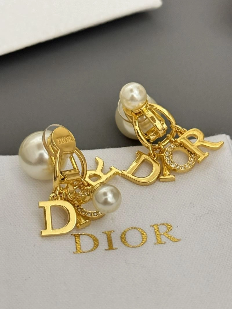 Christian Dior Earrings ComfortFit 235042