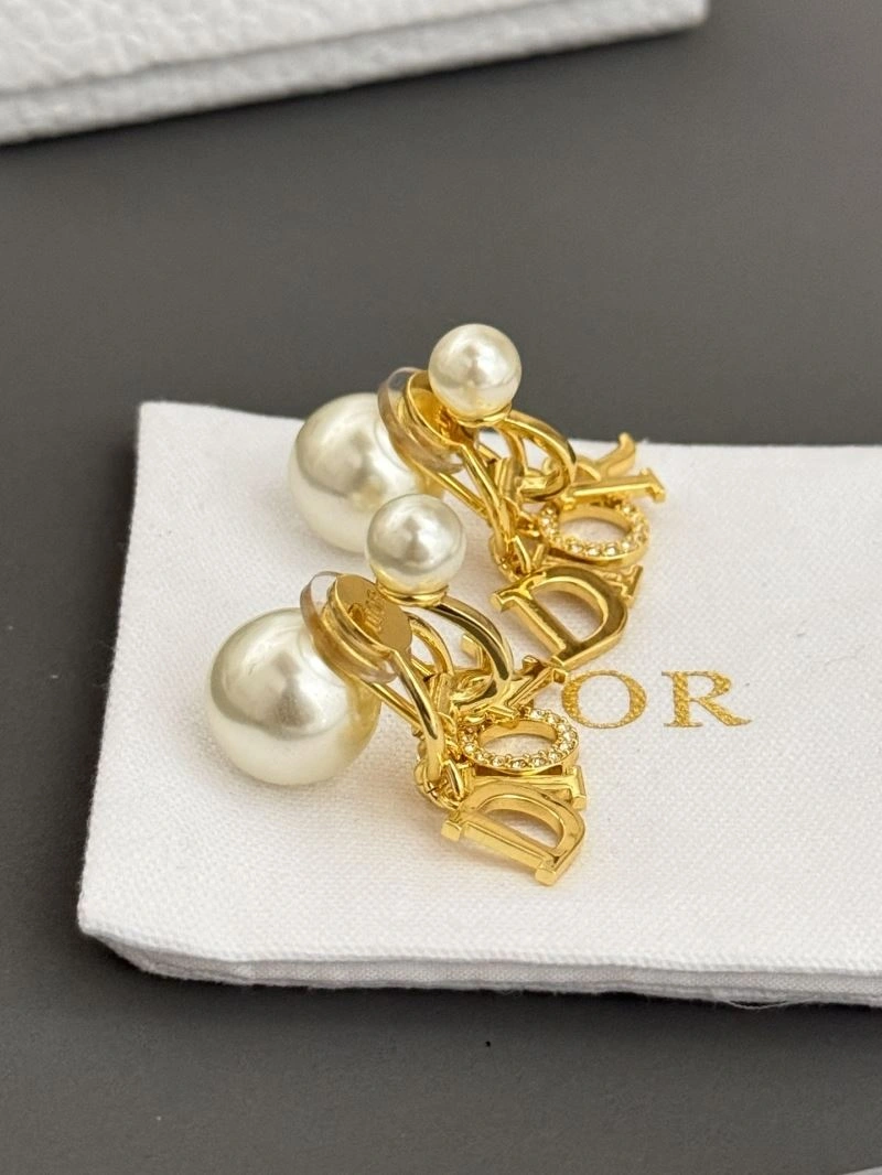 Christian Dior Earrings ComfortFit 235042