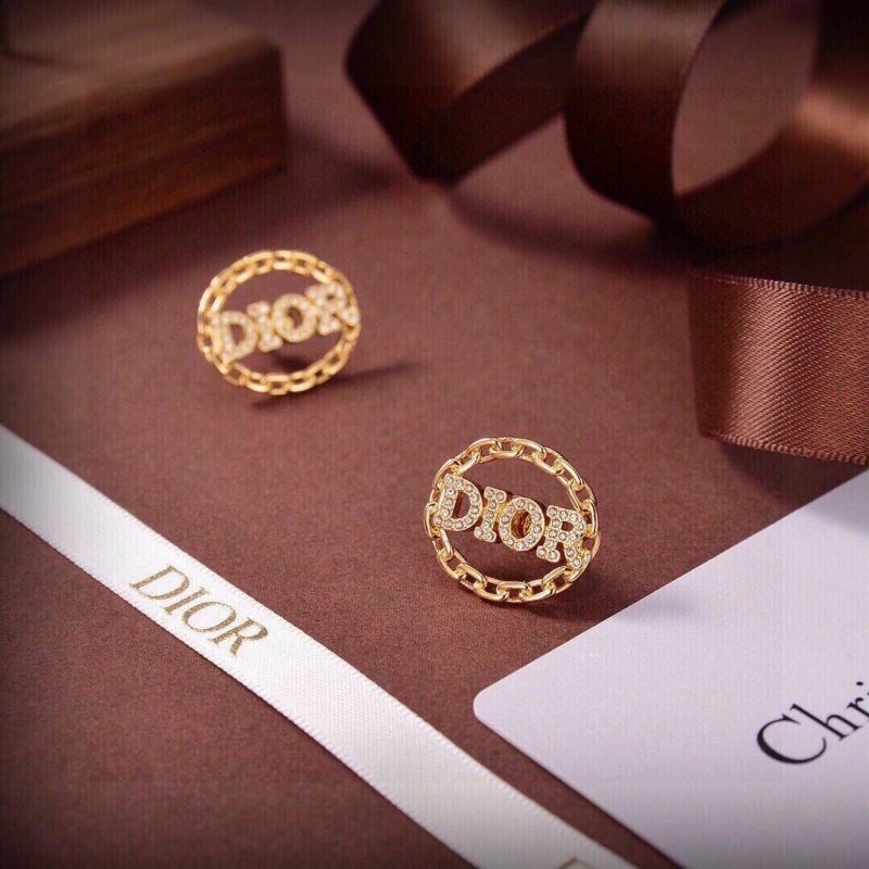 WrinkleFree Christian Dior Earrings 235028