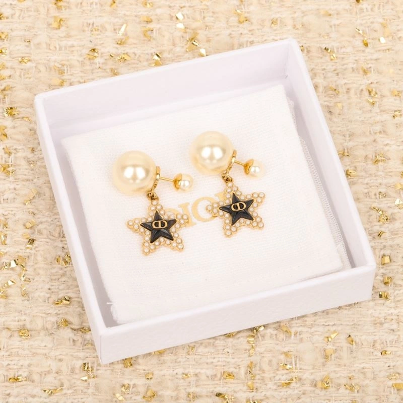 Christian Dior Earrings TimelessDesign 235019