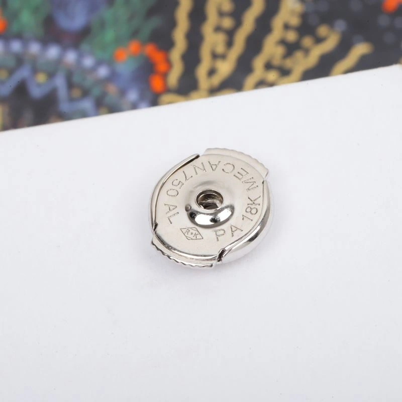 Minimalist Christian Dior Earrings 235022