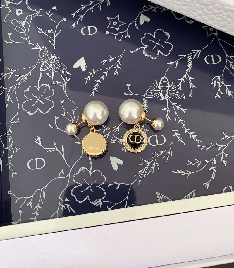 Christian Dior Earrings EyeCatching 235015