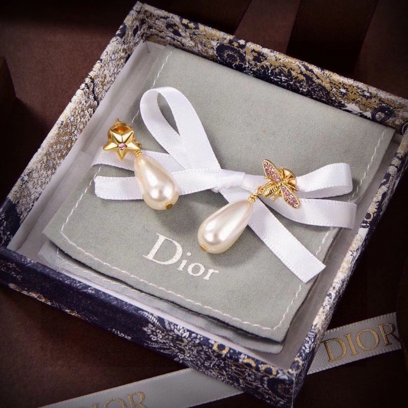 Christian Dior Earrings UrbanChic 235011
