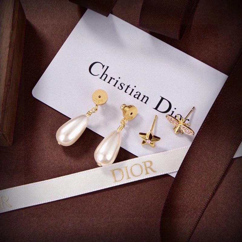 Christian Dior Earrings UrbanChic 235011