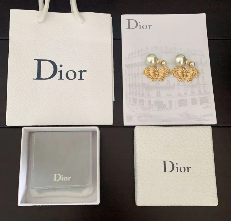 Christian Dior Earrings MoistureWicking 235006