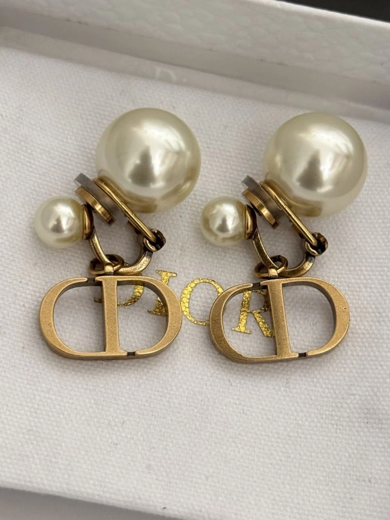 Christian Dior Earrings Lightweight 234999