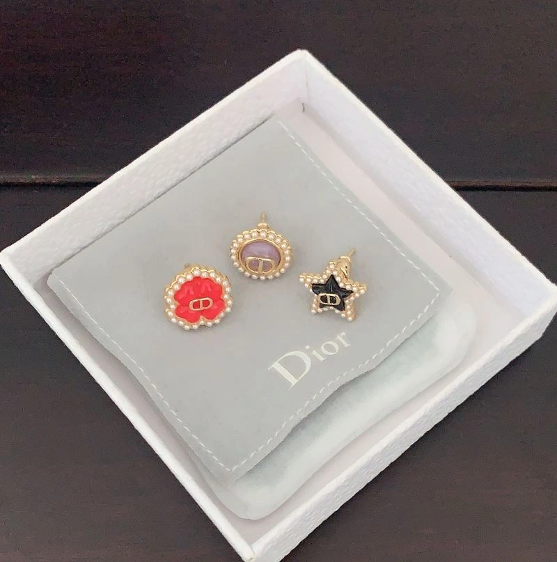 Trendy Christian Dior Earrings 235002