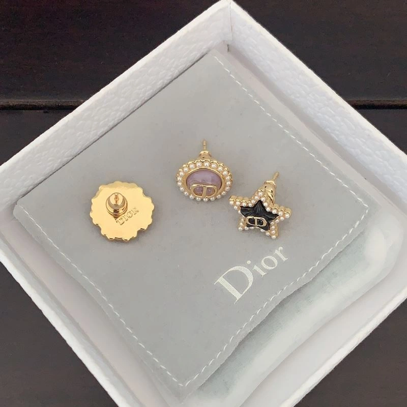 Trendy Christian Dior Earrings 235002