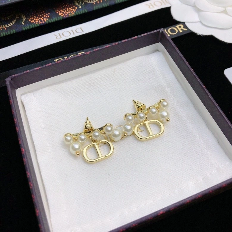 Stretchable Christian Dior Earrings 235008