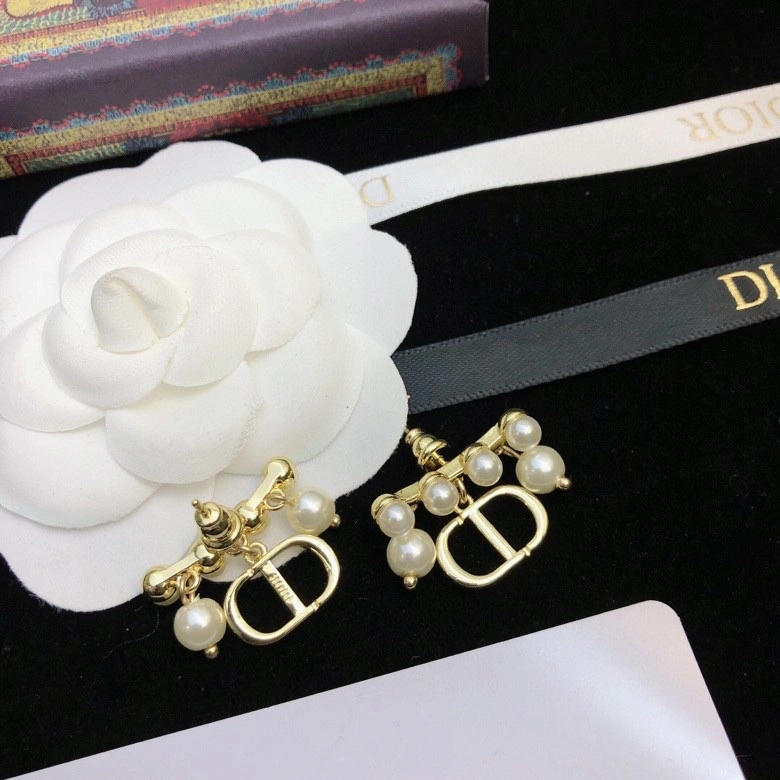 Stretchable Christian Dior Earrings 235008
