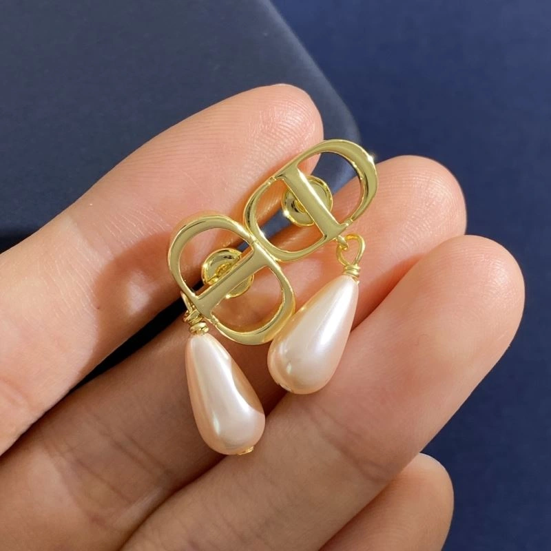 Christian Dior Earrings WrinkleFree 235005