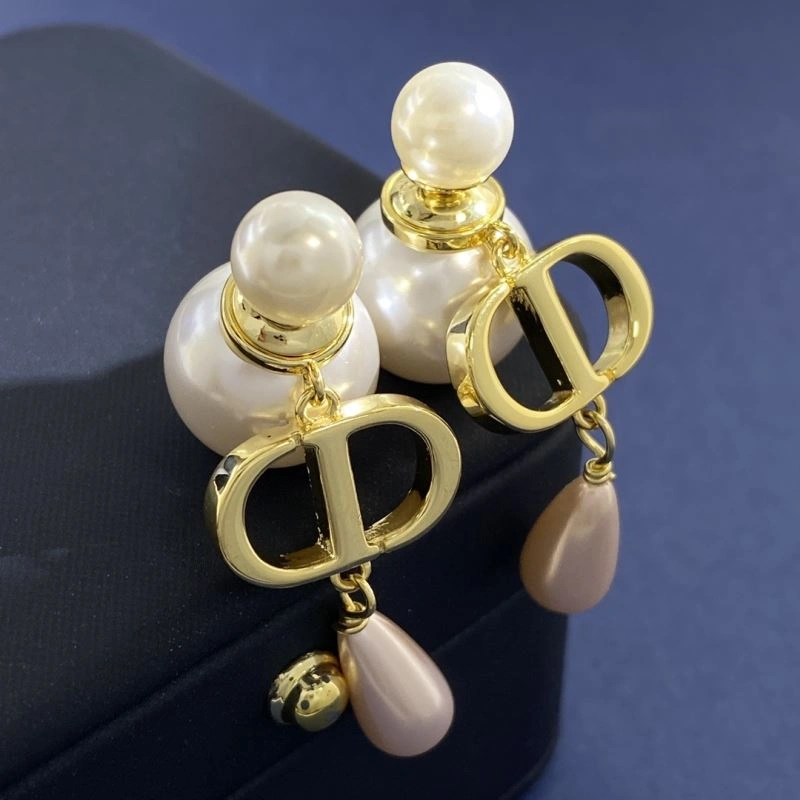 Christian Dior Earrings ZeroBulk 235060