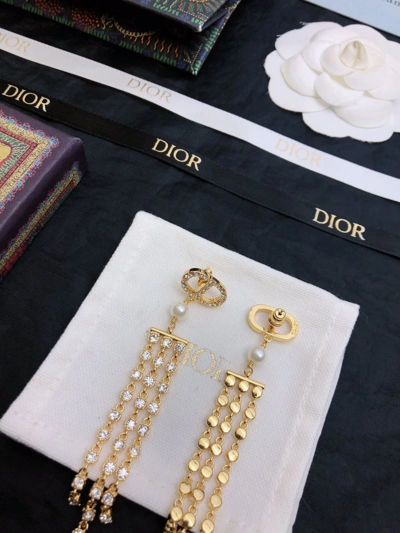 Christian Dior Earrings Supportive 235050